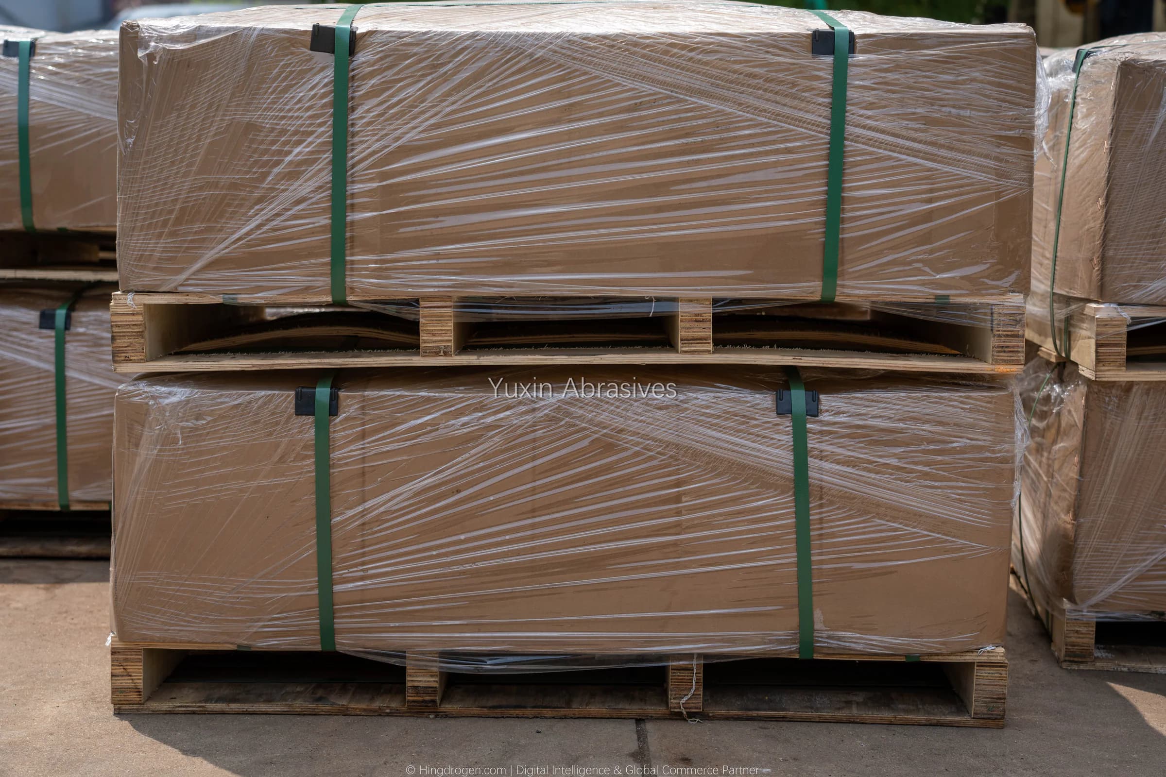 YUXIN production photograph: Packaging, record _DSC9081