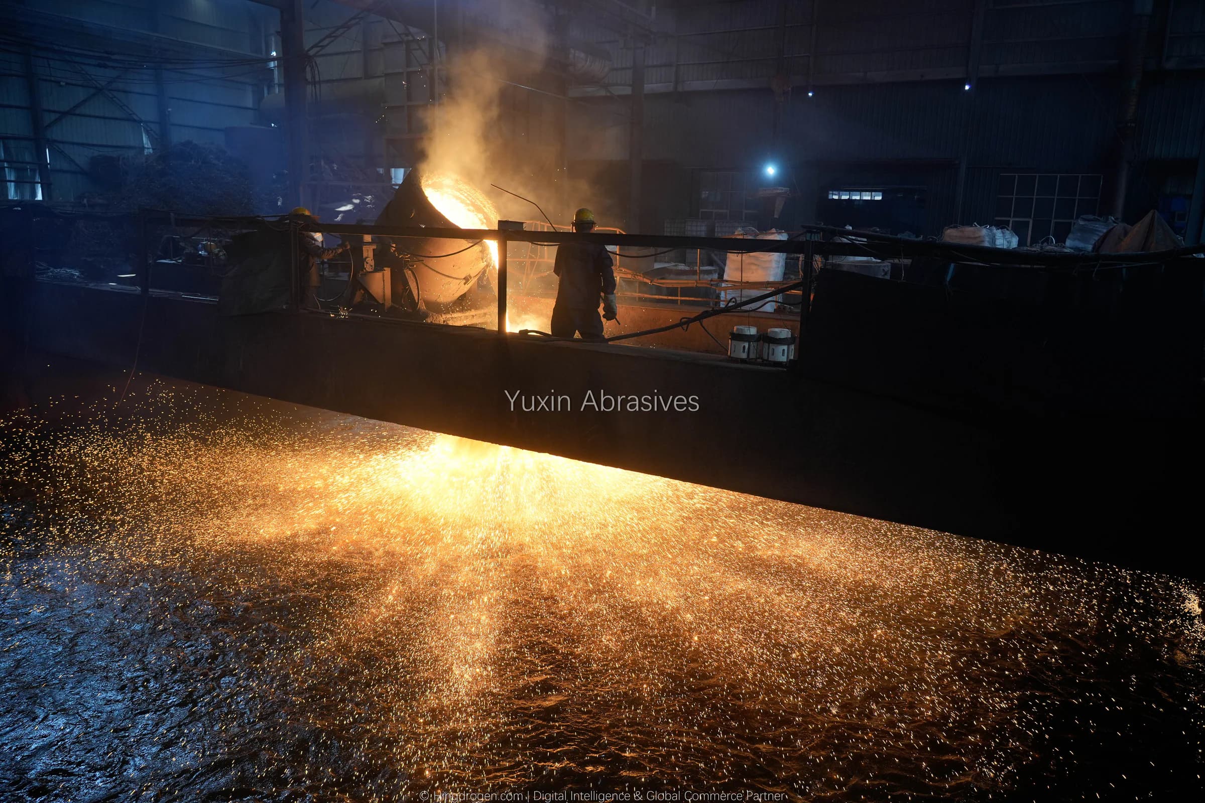 YUXIN production photograph: Molten steel transfer & centrifugal granulation, record _DSC9357